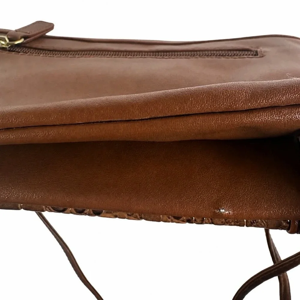 Small Brown Faux Leather Crossbody Purse Crocodile Embossed Trim Travel Wallet